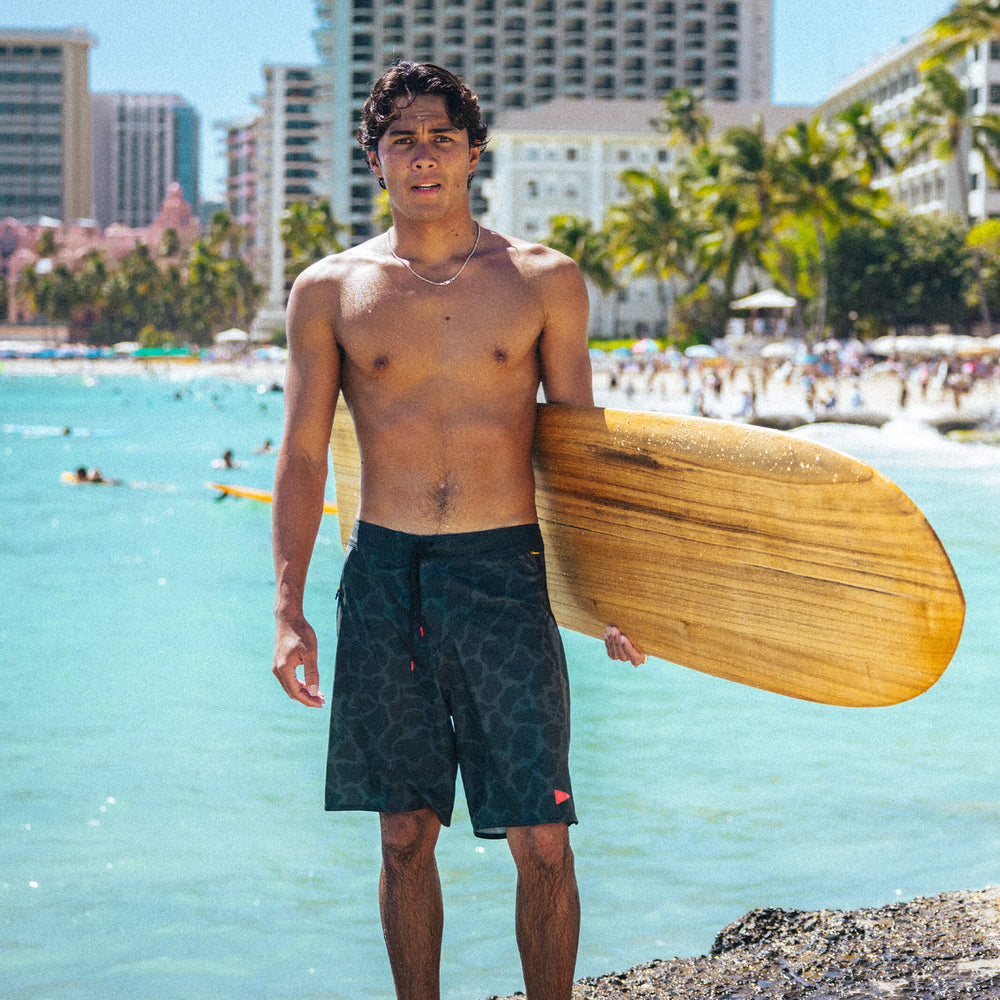Color:Mountain Camo-Florence Pro Hawaii Camo Boardshort -alt